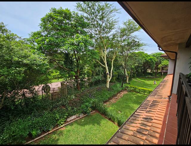 3 BEDROOM APARTMENT FOR SALE IN HILLTOP PRIVATE ESTATE